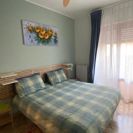 Il Girasole Bed and Breakfast Basciano Exteriör bild